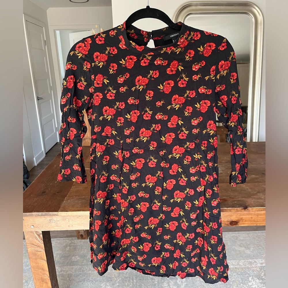 Forever 21 Black and Red Floral Mini Dress